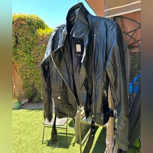 Fashion Nova- Leather Jacket